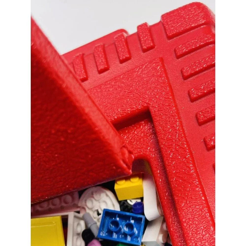 VTG 1980s LEGO Red Hard Plastic Carrying Case w/ 3+ lbs Bricks & Figures *READ*